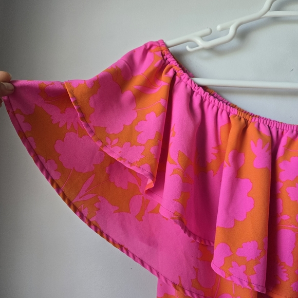 Sugarlips Pink and Orange Off-Shoulder Top L - Picture 2 of 7
